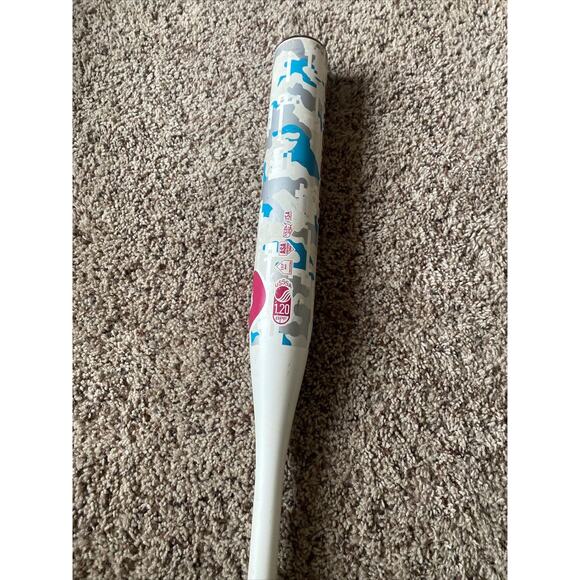 DeMarini Uprising Softball Bat Model UPF-19 31 " 19 oz. Camo drop -12 - Picture 6 of 7